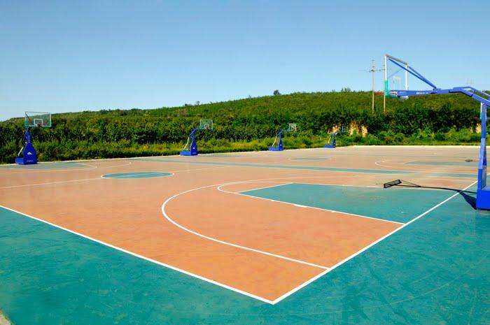 浙江金華硅pu籃球場(chǎng)